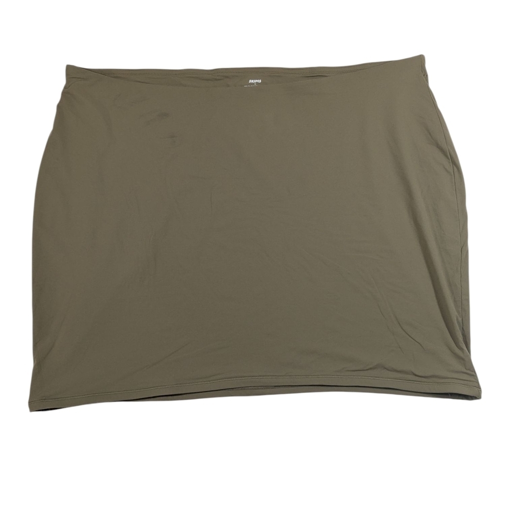 New!! SKIMS Fits Everybody Green Mini Skirt Casual Size 4X